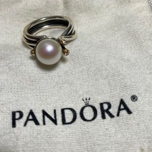 White pearl diamonds